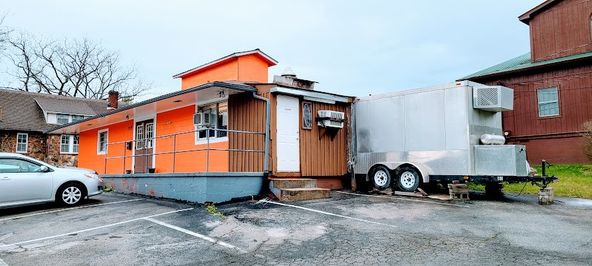 239 Spring St, Altamont, TN 37301